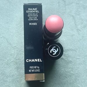 Iluminador em bastão Baume Essentiel Chanel. Cor Rosée. NOVO