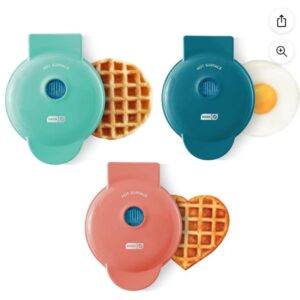 Dash Mini Maker 3-Pack Gift Set, Mini Waffle Maker + Mini Heart-Shaped Waffle Maker + Mini Maker Gri
