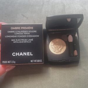 Sombra metálica cor 905 Electrum Lamé (champagne). EDIÇÃO ESPECIAL E LIMITADA. NOVO