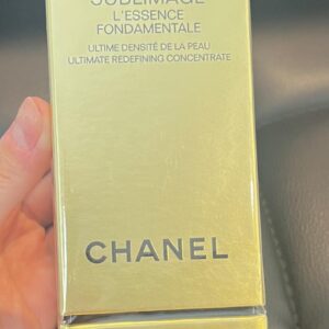 Serum anti-aging super concentrado pra firmar, sustentar e corrigir sinais do rosto e pescoço. NOVO