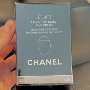 Creme para as mãos hidratante e anti-aging. Chanel. NOVO